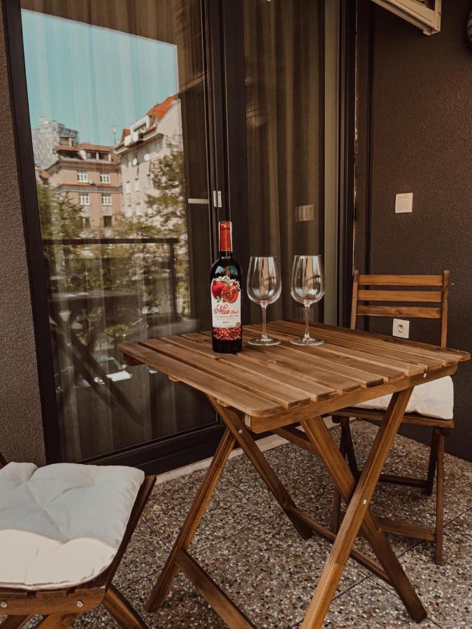 Elegant Escape Apartment I - City Centre Μπρατισλάβα Εξωτερικό φωτογραφία